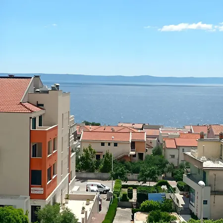 15 Apartman *