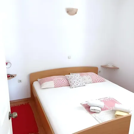 15 Apartment *