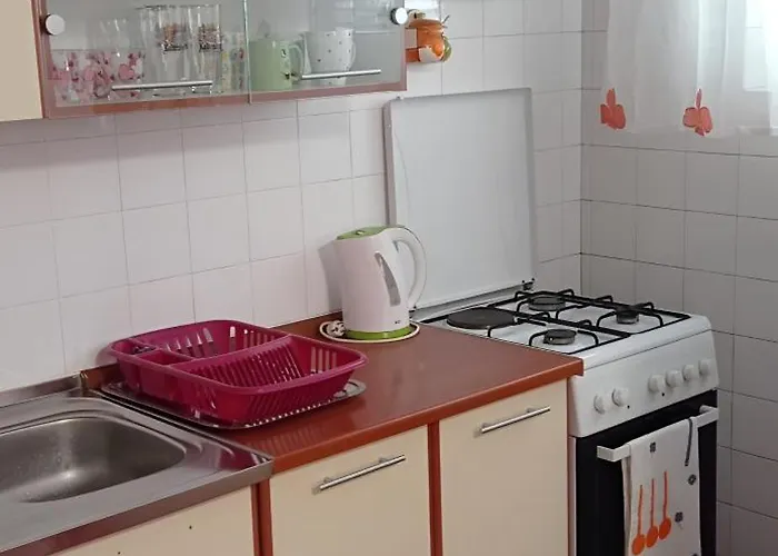 Apartman 15 *
