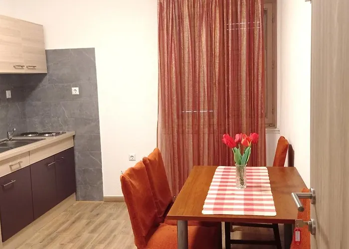 15 Apartman *